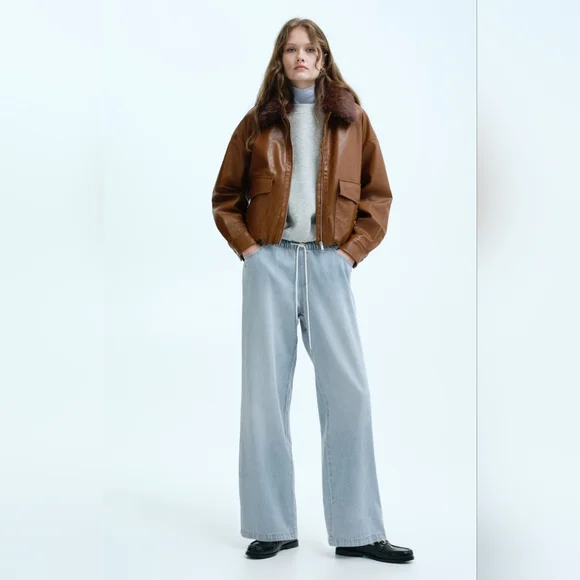 NWT H&M Blue Pull On Jeans Size S - Picture 1 of 7